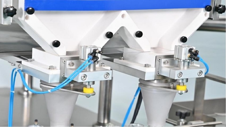 enlarged PTFE discharge port