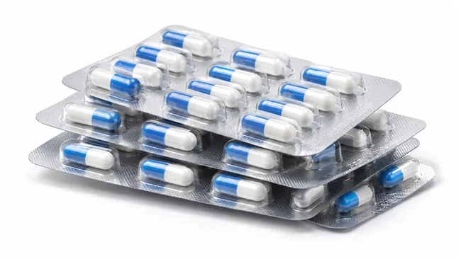 Blister packaging for capsules